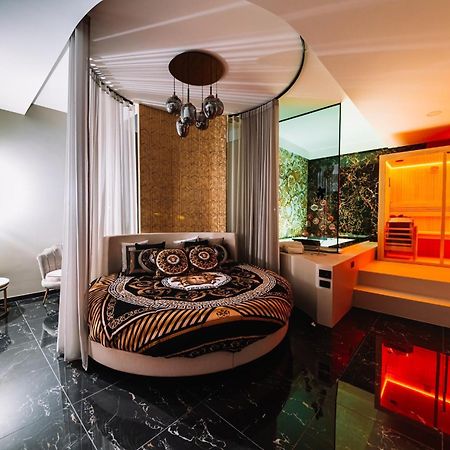 Versace Luxury Room Κορλεόνε Εξωτερικό φωτογραφία