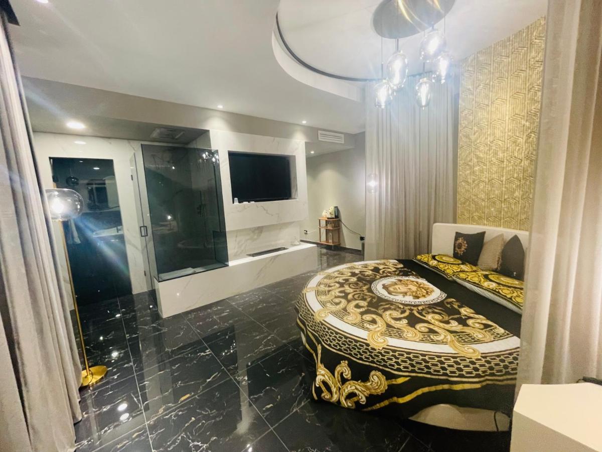 Versace Luxury Room Κορλεόνε Εξωτερικό φωτογραφία