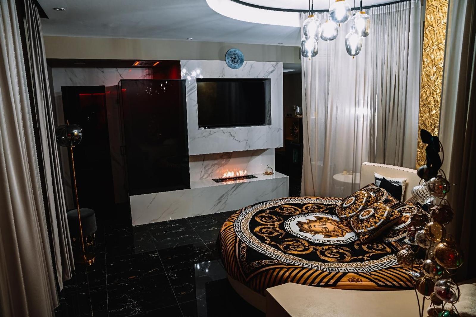 Versace Luxury Room Κορλεόνε Εξωτερικό φωτογραφία